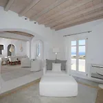 Crystal With Private Pool By Diles فيلة *