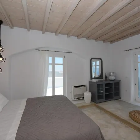 Crystal With Private Pool By Diles וילה Houlakia (Mykonos)